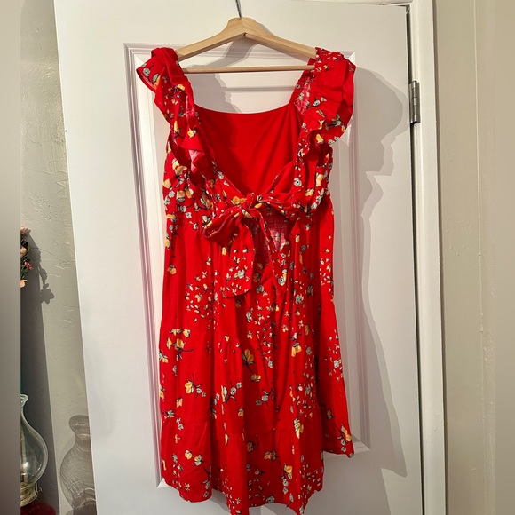 NWOT LC Lauren Conrad Flutter Sleeve Tie Back Red Lemon Orchard Dress, Size L - Picture 3 of 6